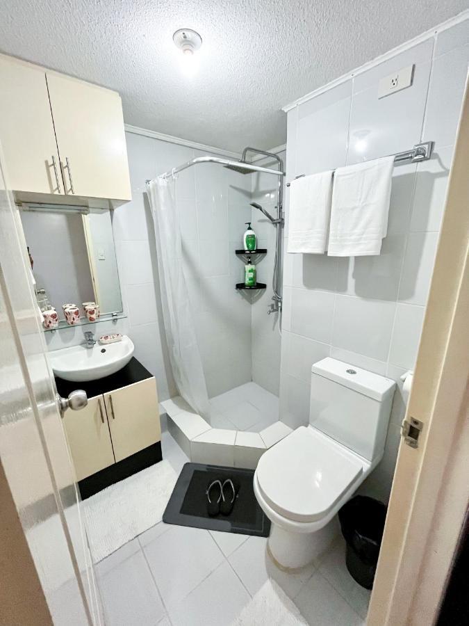 Modern 2Br Condo Near Sm With Free Parking Pool Wifi And Netflix Davao City Buitenkant foto